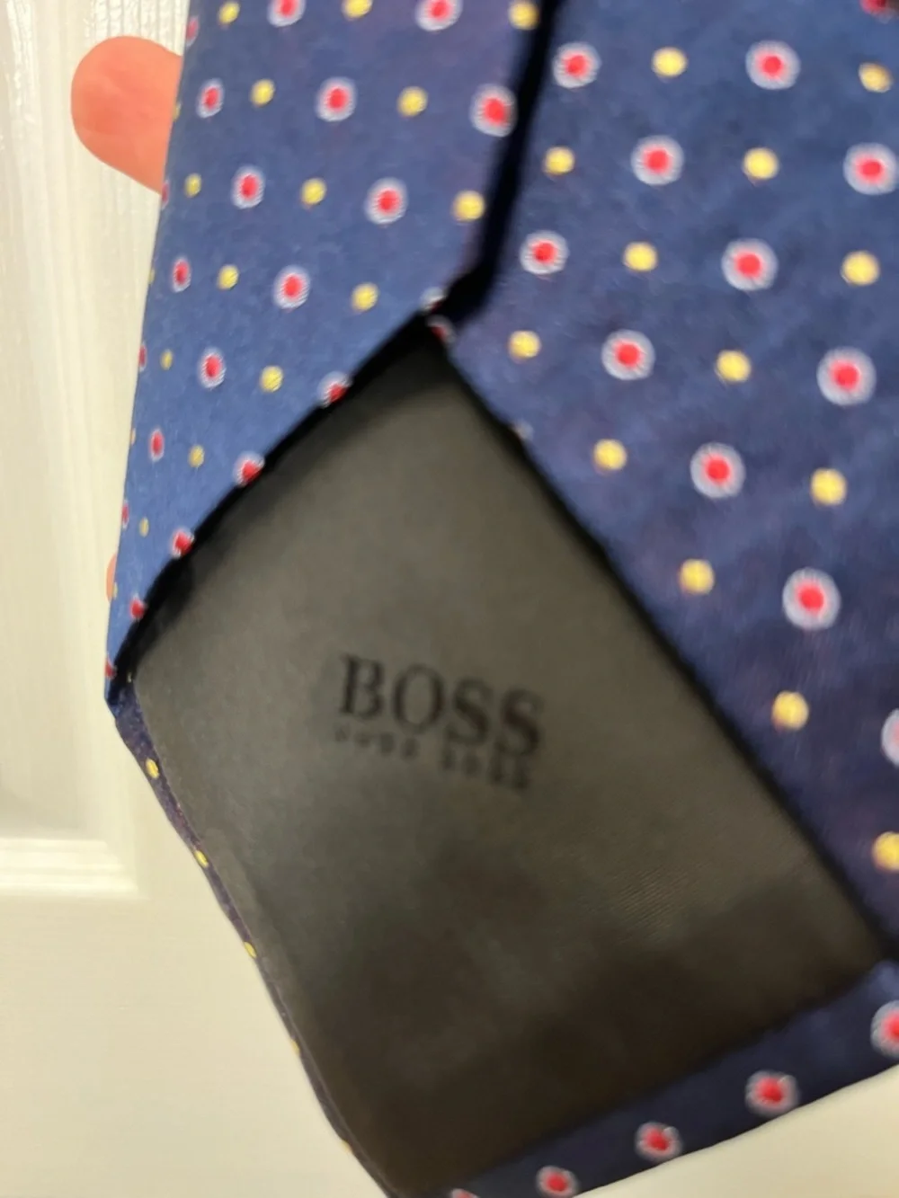 Boss navy polka